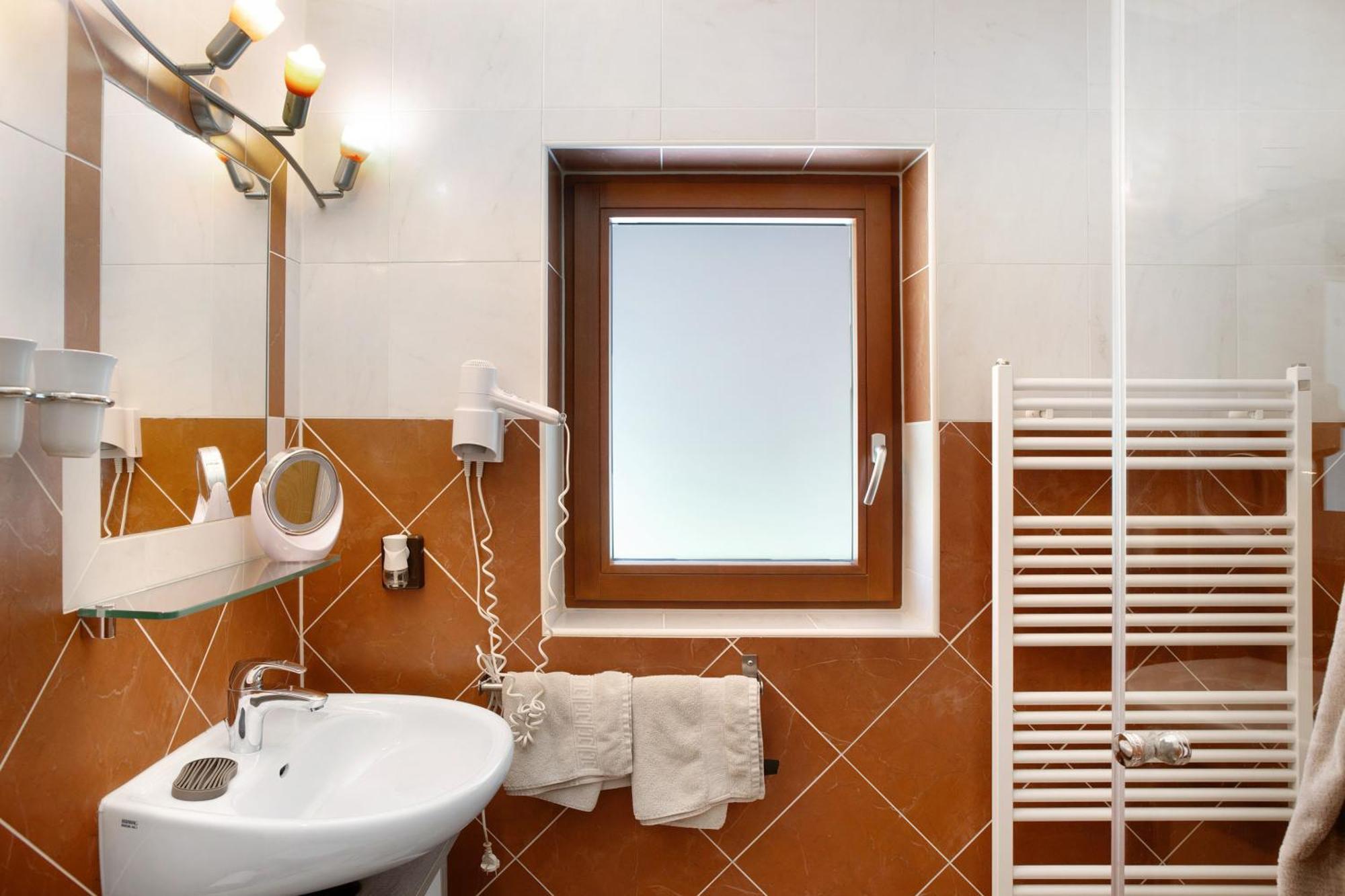 Ferienwohnung Brunnsteinnest ميتنوالد المظهر الخارجي الصورة
